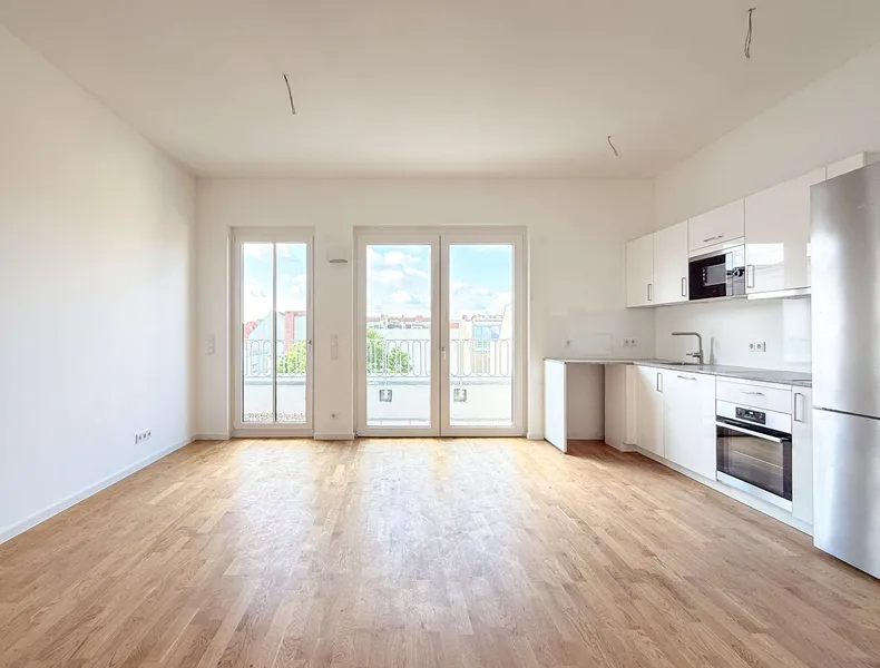 Kompakte Dachgeschosswohnung nah Schloß Charlottenburg - 3 Zimmer am Mierendorffplatz — photo 1